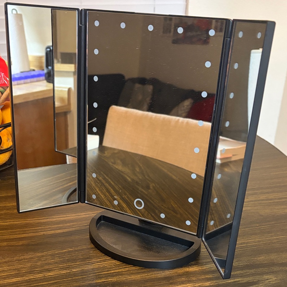 Tri-Fold LED Vanity Mirror - Black